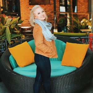 Meet your Posher, Karli